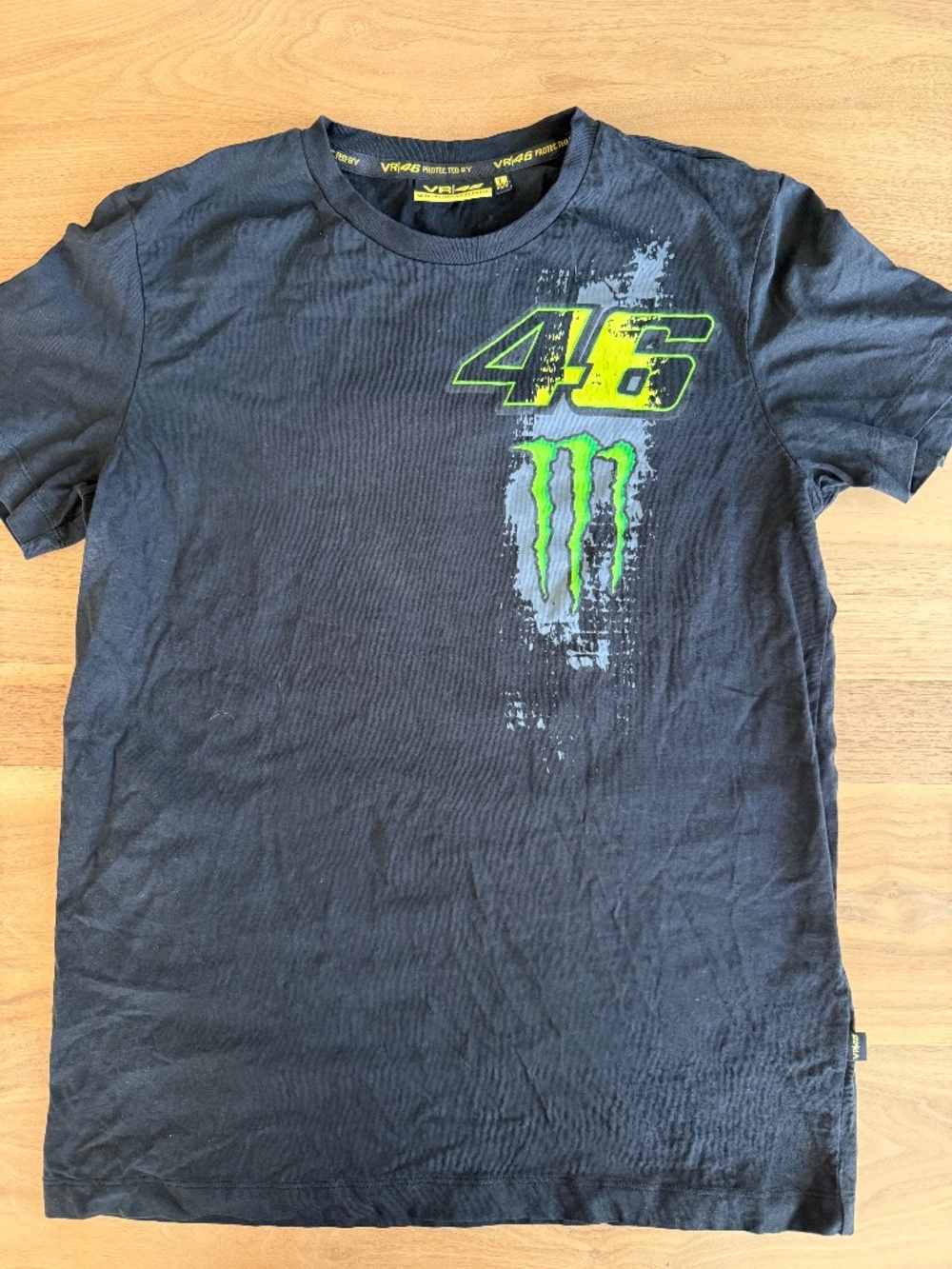Large VR 46 Monster Energy Valentino Rossi Tee Shirt